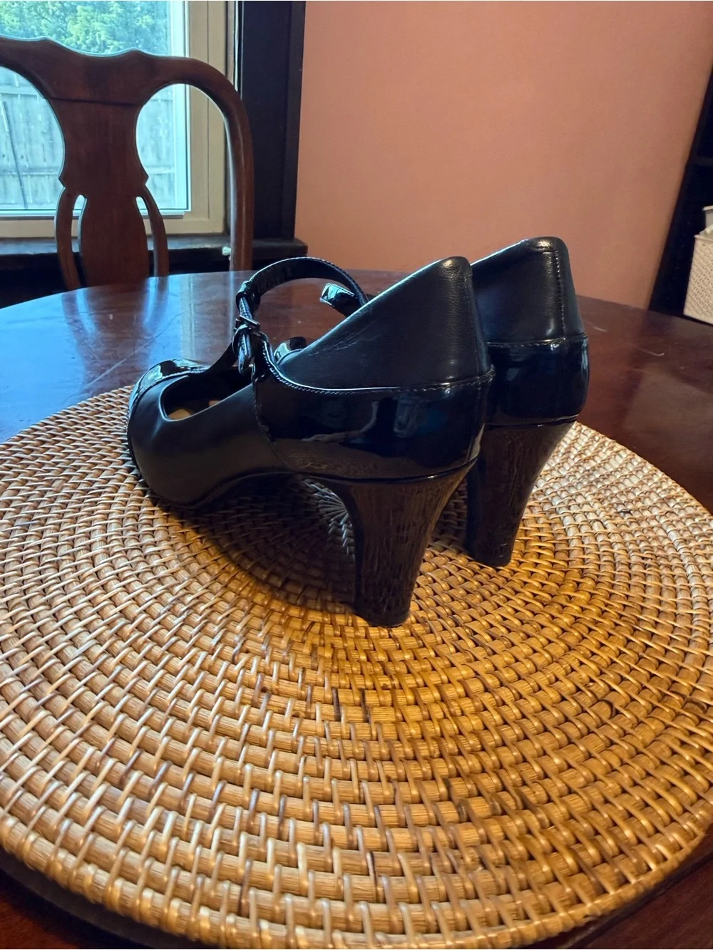 Giani‎ Bernini Black Patent Leather Mary Jane Heels